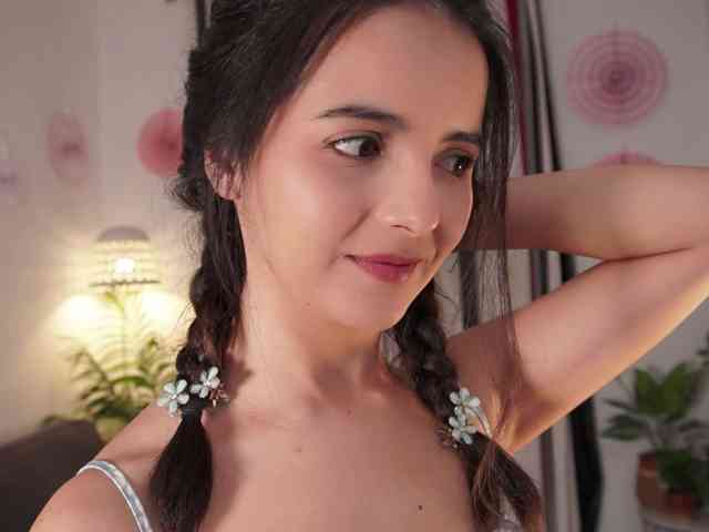 Raychell_Black webcam