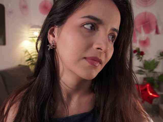 Raychell_Black webcam