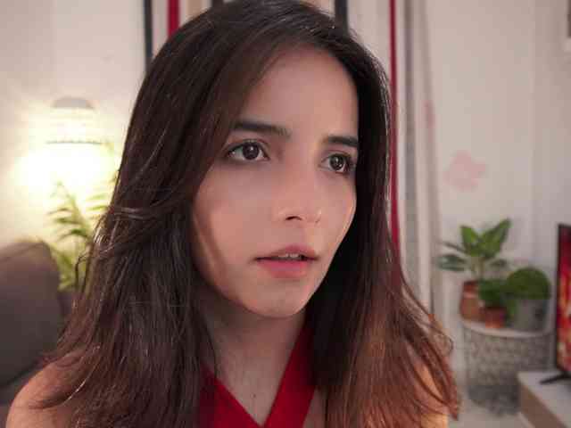 Raychell_Black webcam