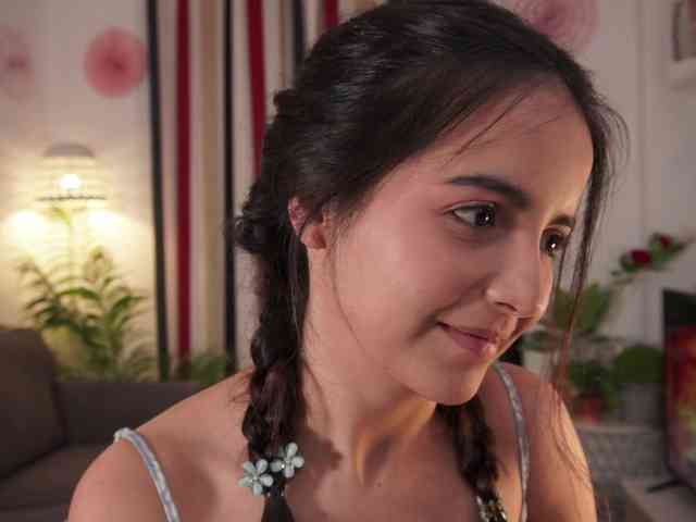 Raychell_Black webcam