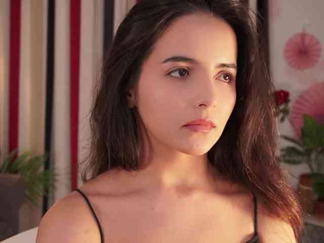 Raychell_Black webcam