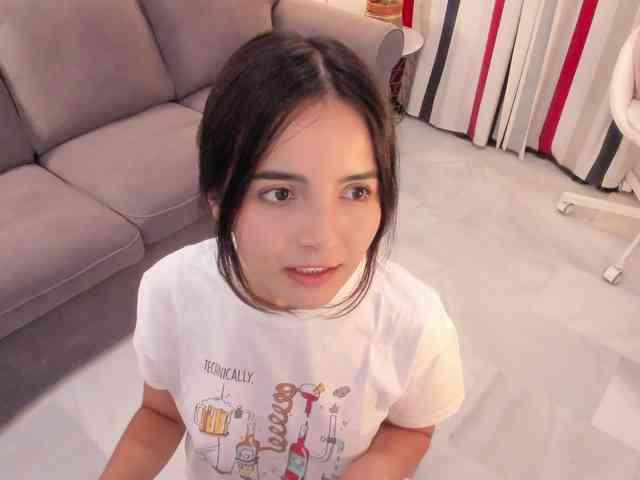 Raychell_Black webcam