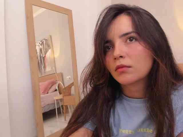 Raychell_Black webcam