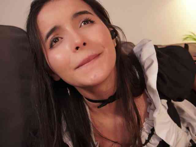 Raychell_Black webcam