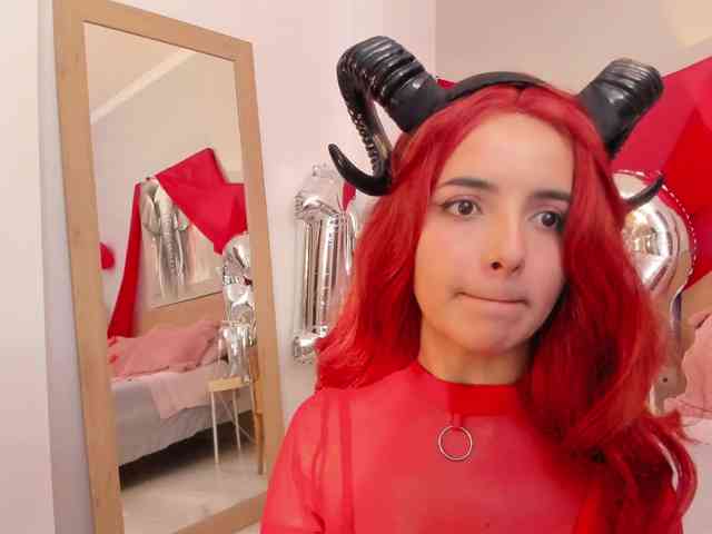 Raychell_Black webcam