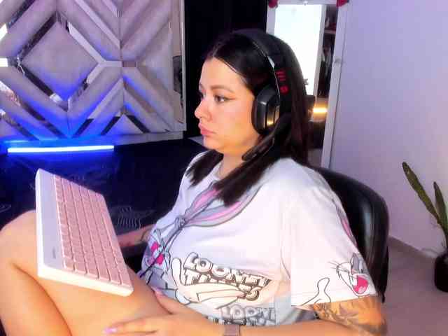 AlanaRouse1 AlanaRouse1