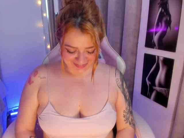 AlanaRouse1 webcam