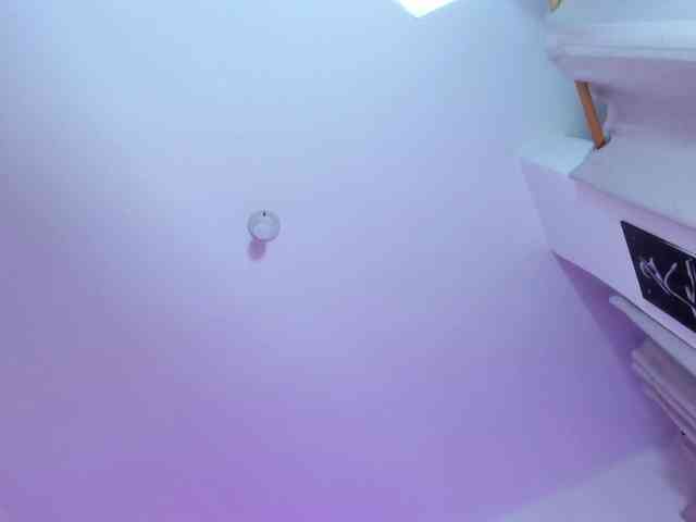 AlanaRouse1 webcam