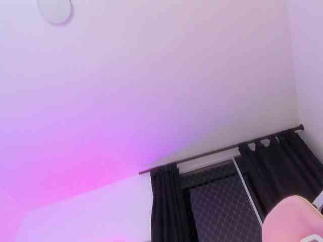 AlanaRouse1 webcam