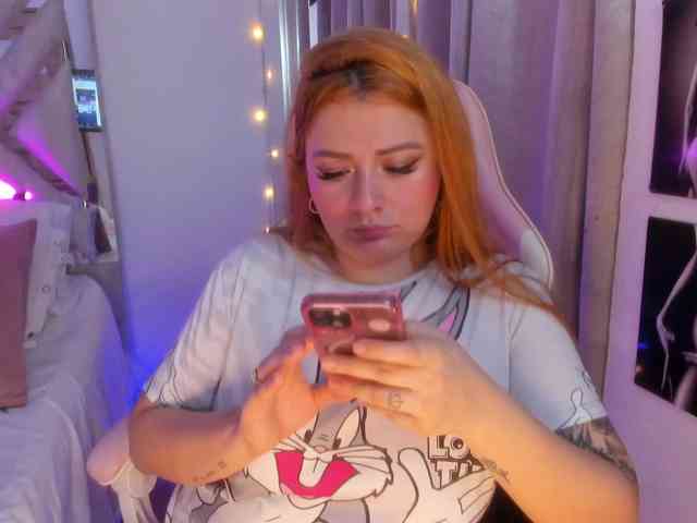 AlanaRouse1 webcam