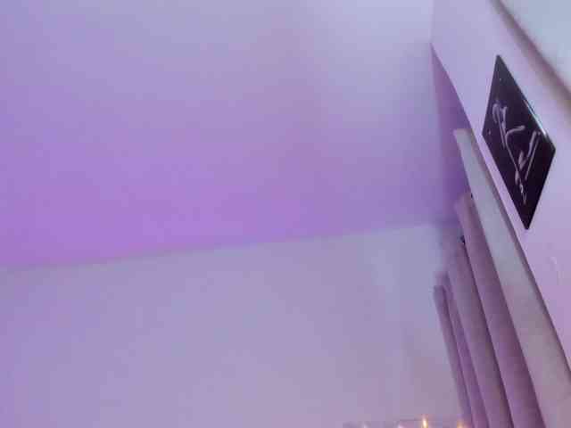 AlanaRouse1 webcam