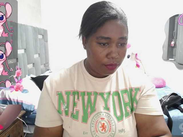 thickebonymilf's BongaCams show and profile