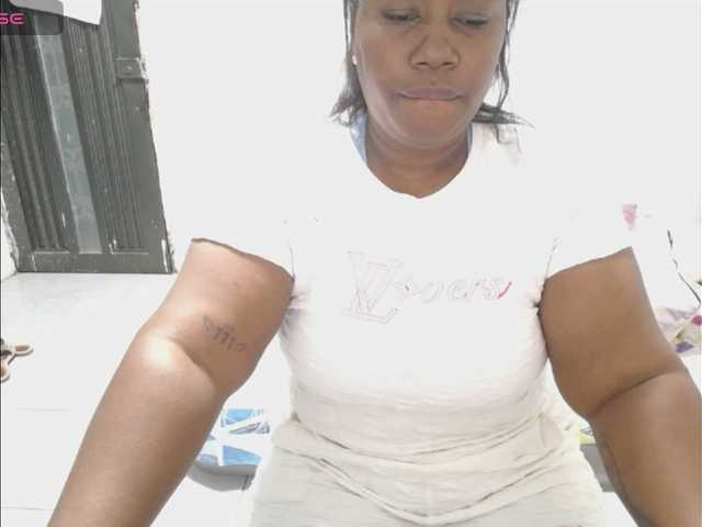 Preview of thickebonymilf