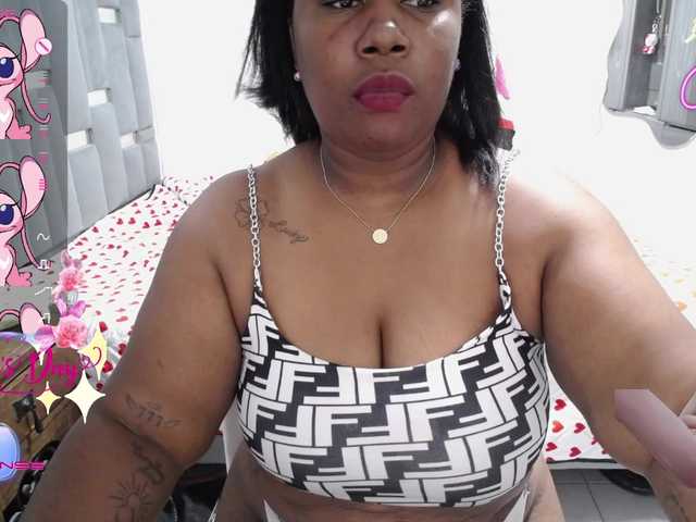 thickebonymilf's BongaCams show and profile