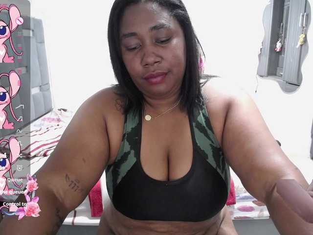 thickebonymilf's BongaCams show and profile