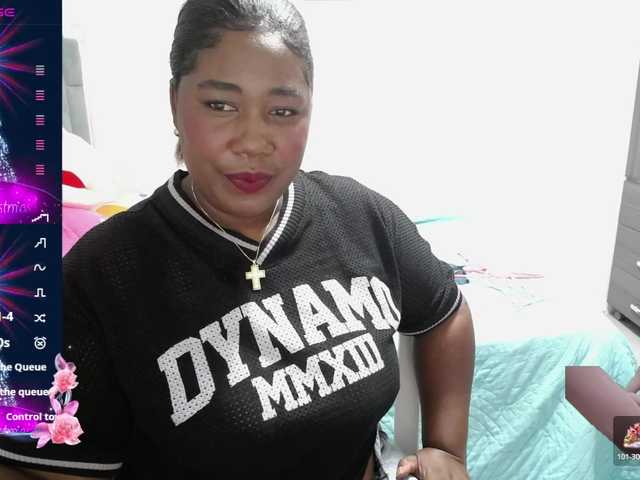 thickebonymilf's BongaCams show and profile