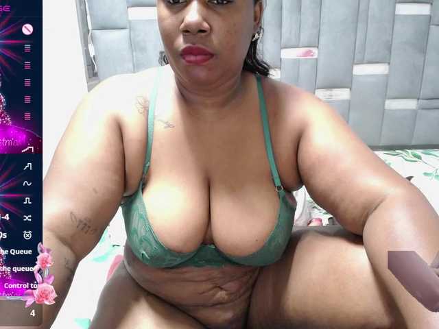 thickebonymilf's BongaCams show and profile