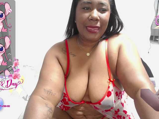 thickebonymilf's BongaCams show and profile