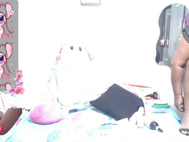 thickebonymilf's BongaCams show and profile