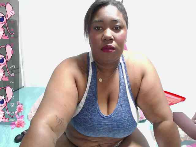thickebonymilf webcam