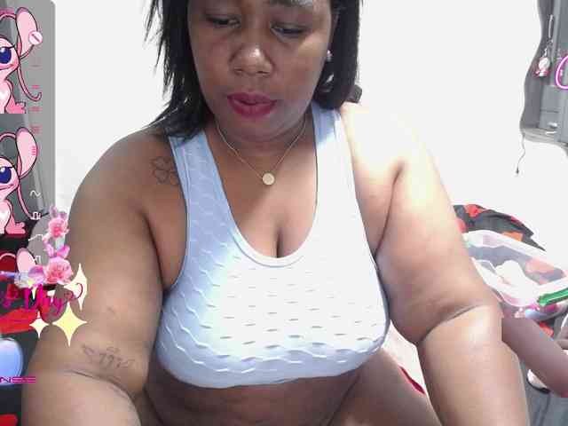thickebonymilf webcam