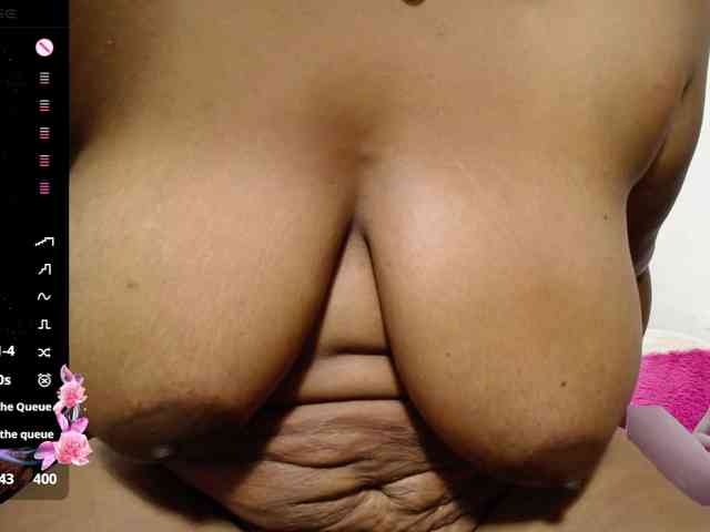 thickebonymilf webcam