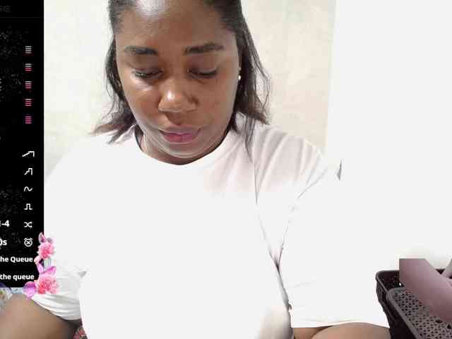 thickebonymilf webcam