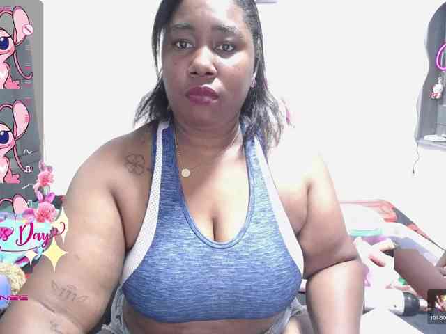 thickebonymilf webcam