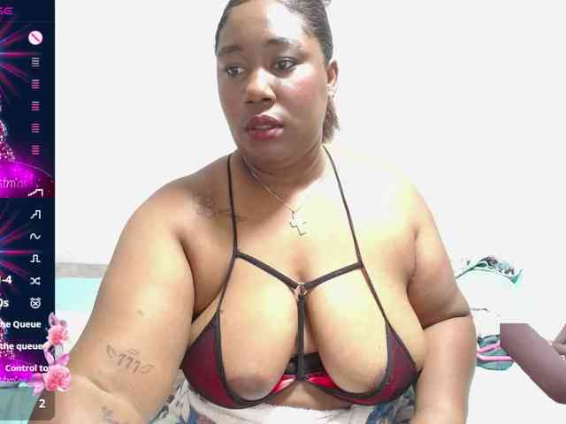 thickebonymilf webcam