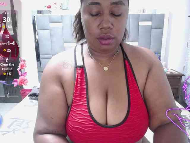 thickebonymilf webcam