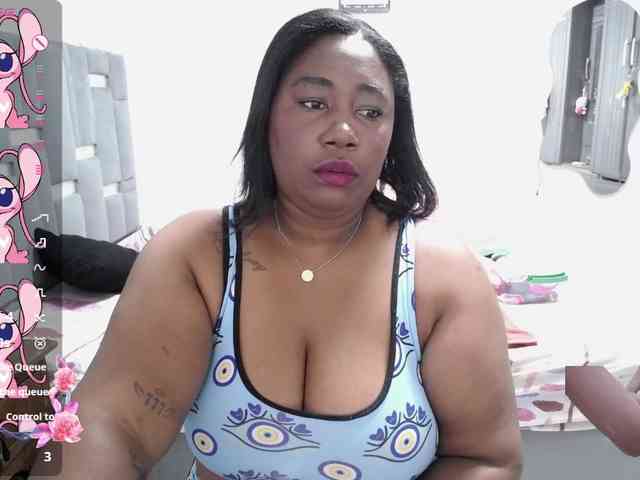 thickebonymilf webcam
