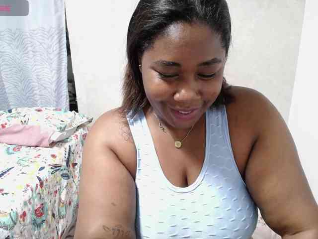 thickebonymilf webcam