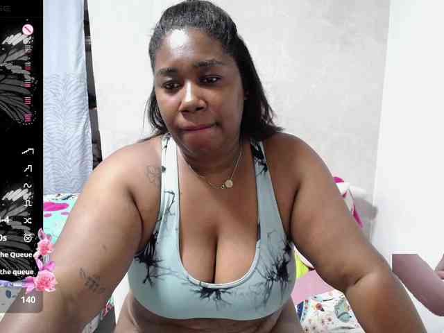 thickebonymilf webcam