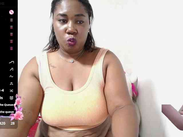 thickebonymilf