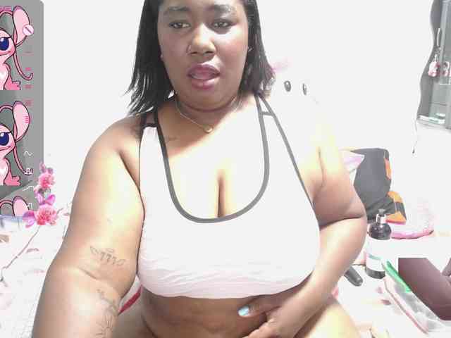 thickebonymilf webcam