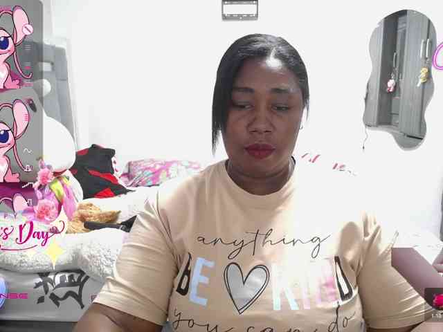 thickebonymilf webcam