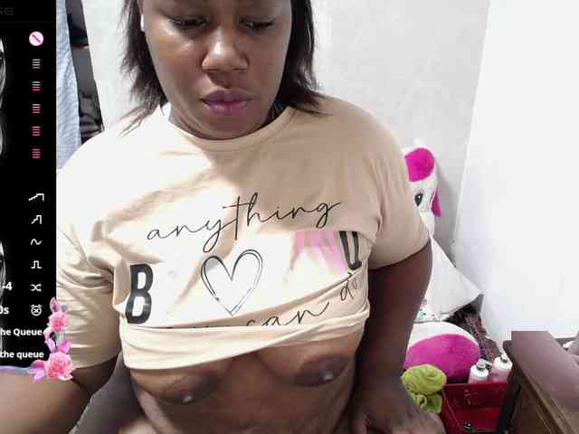 thickebonymilf webcam