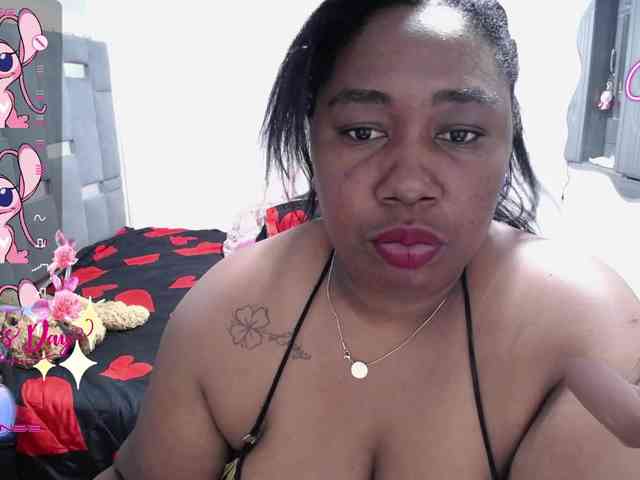 thickebonymilf webcam