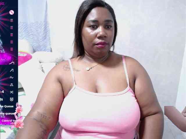 thickebonymilf webcam