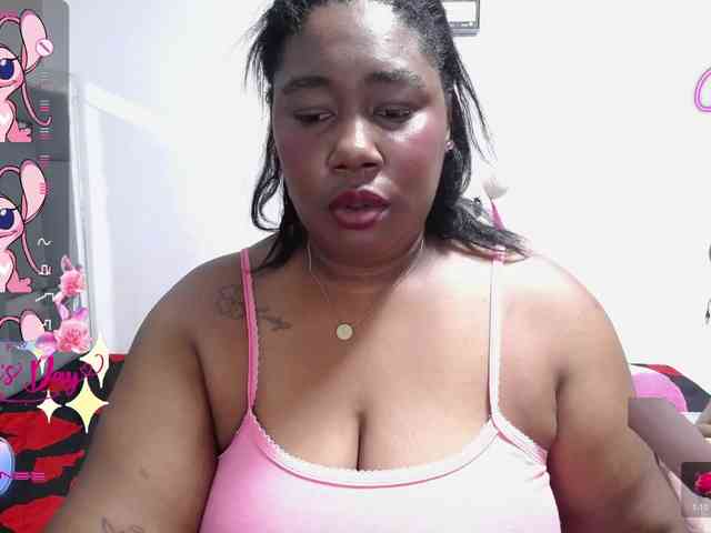 thickebonymilf webcam