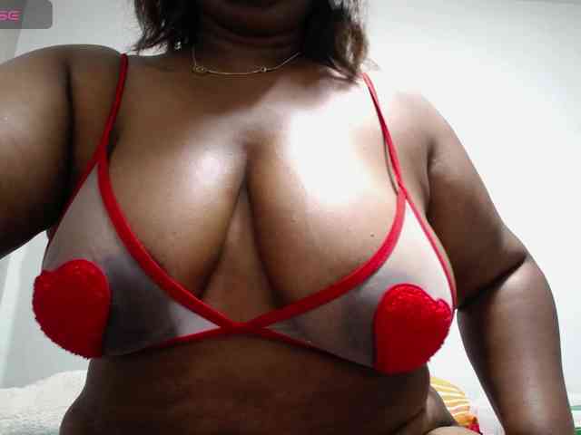 thickebonymilf webcam