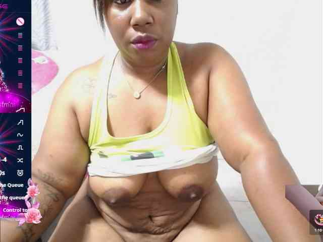 thickebonymilf webcam