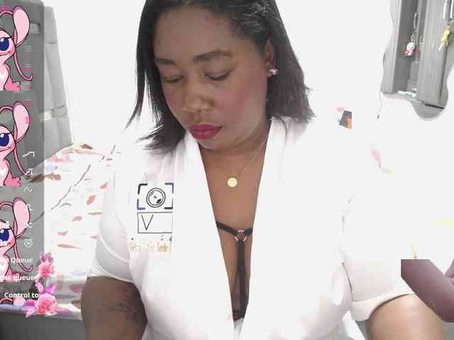 thickebonymilf webcam