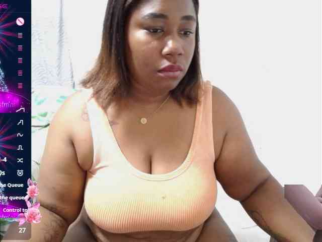 thickebonymilf webcam