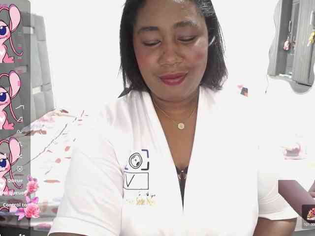 thickebonymilf webcam