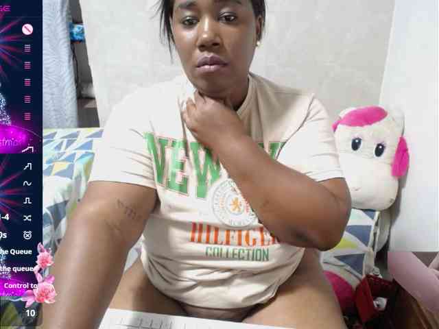 thickebonymilf webcam