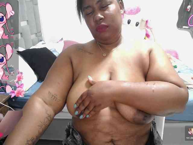 thickebonymilf webcam