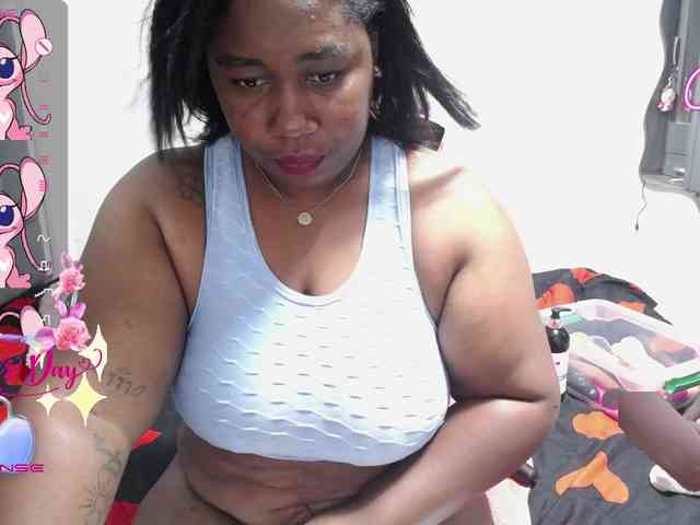 thickebonymilf webcam