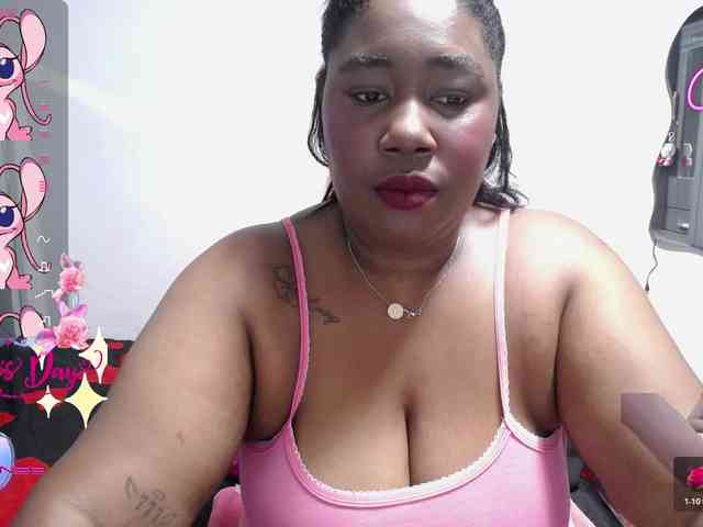 thickebonymilf webcam