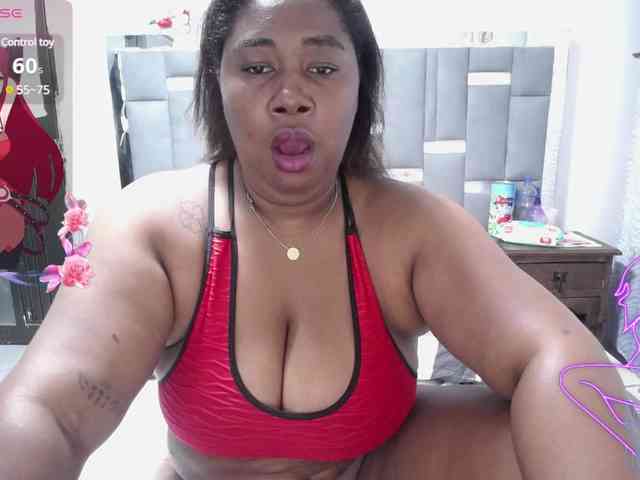 thickebonymilf webcam
